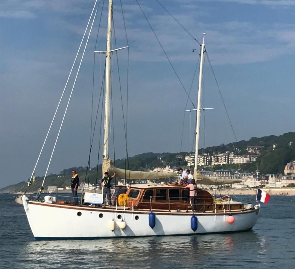 Port Deauville Yacht Vintage Eksteriør bilde